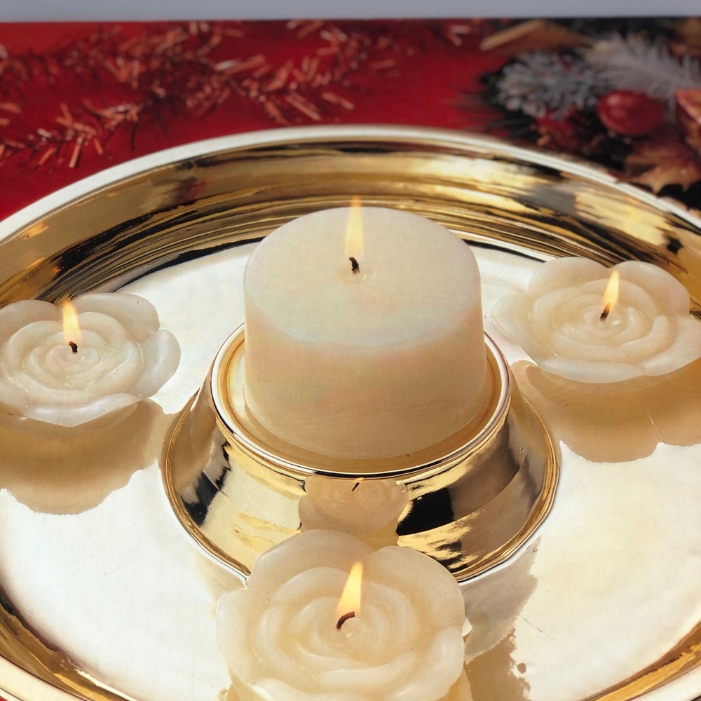 Floating Candles Gold Bowl Center Piece - Accent